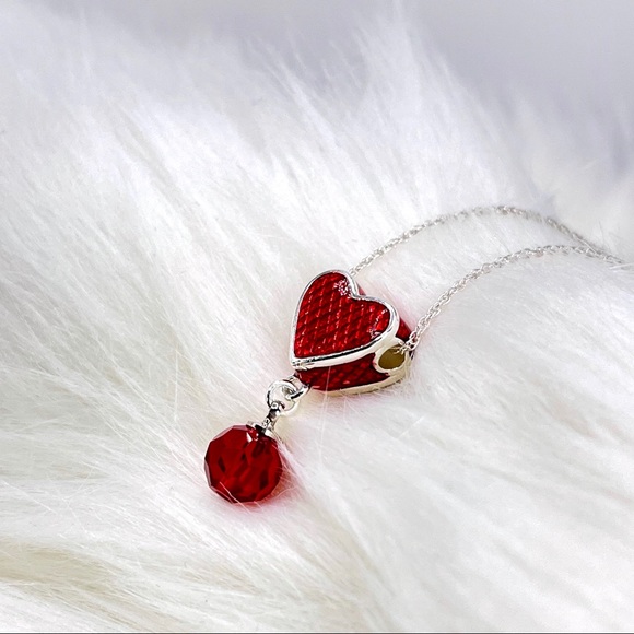 Yours Truly Sterling Silver Red Heart Necklace Made with Swarovski Crystal - NEW - Picture 3 of 11